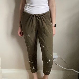 CHASER large cropped sweatpants